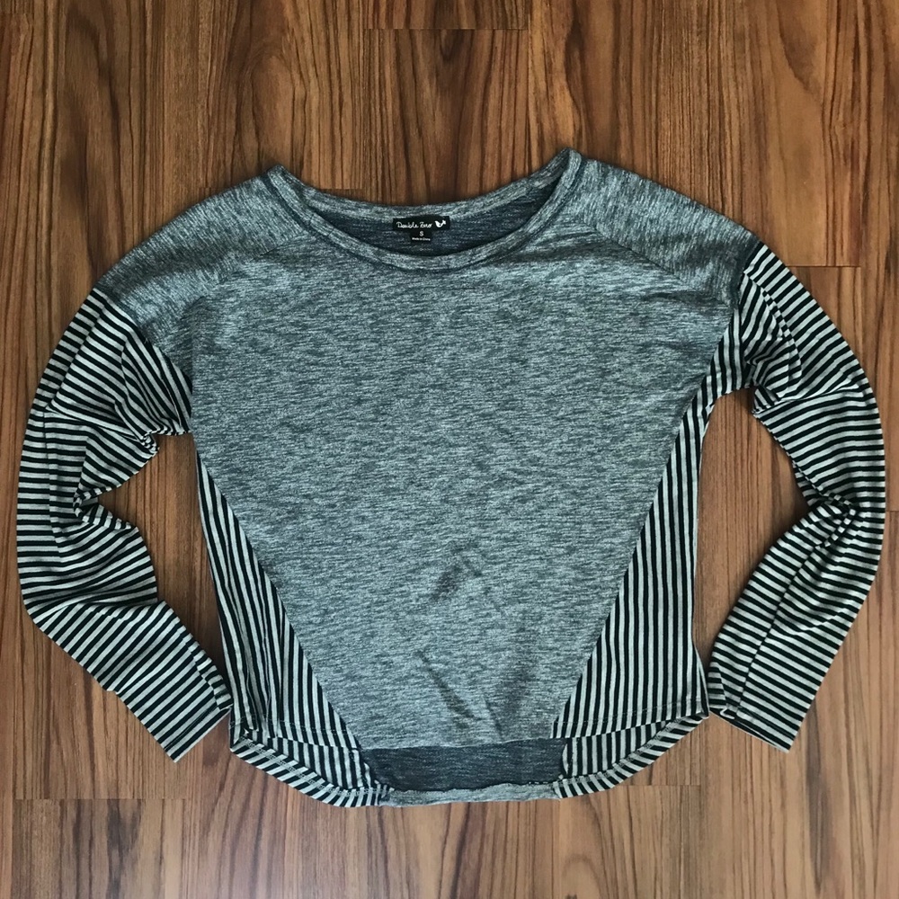 Long Sleeve Navy Pattern Top